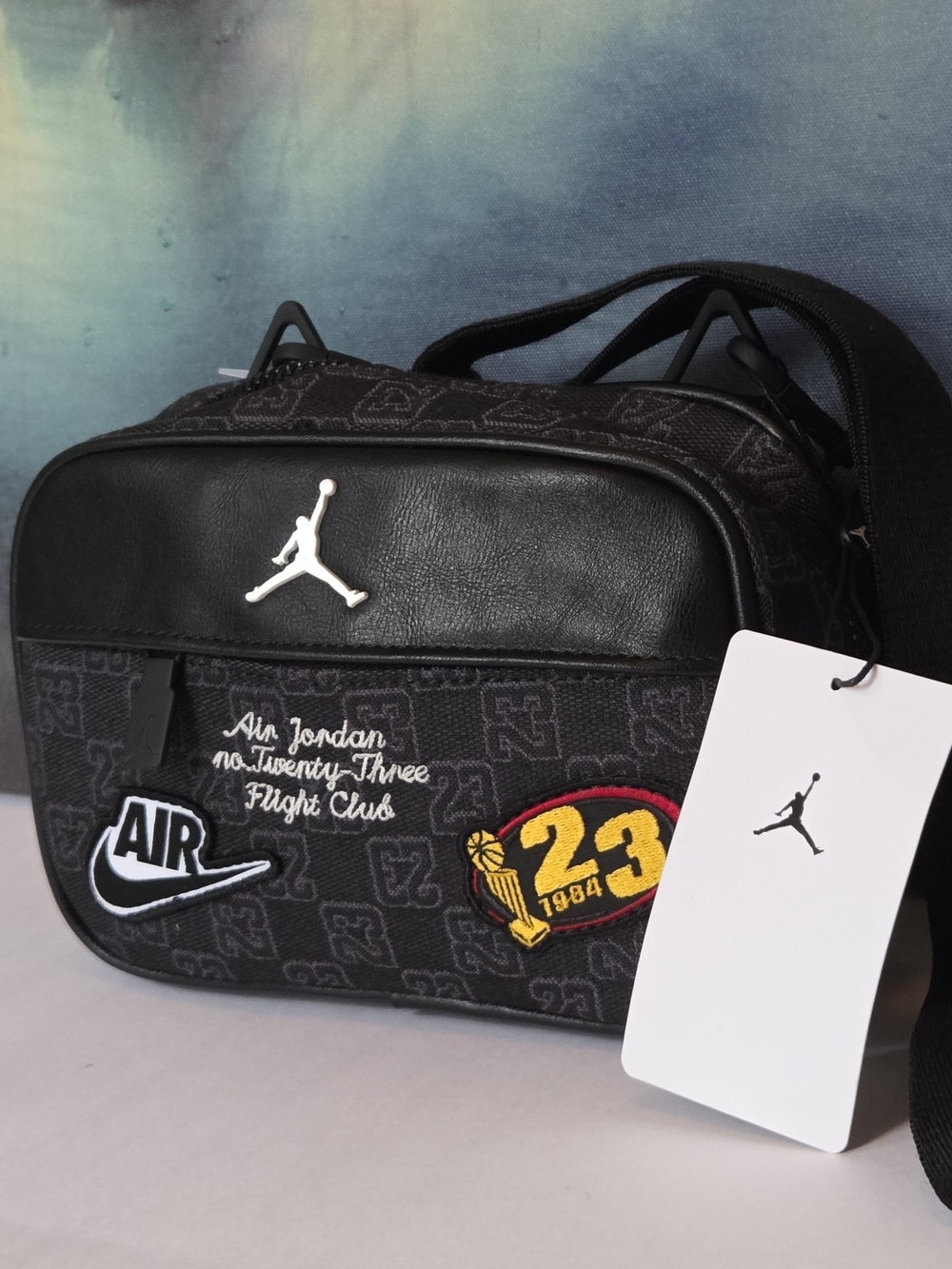 Jordan Flight Club Bag With Straps NWT - Picture 4 of 16